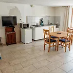 La Ferme Des Acacias *